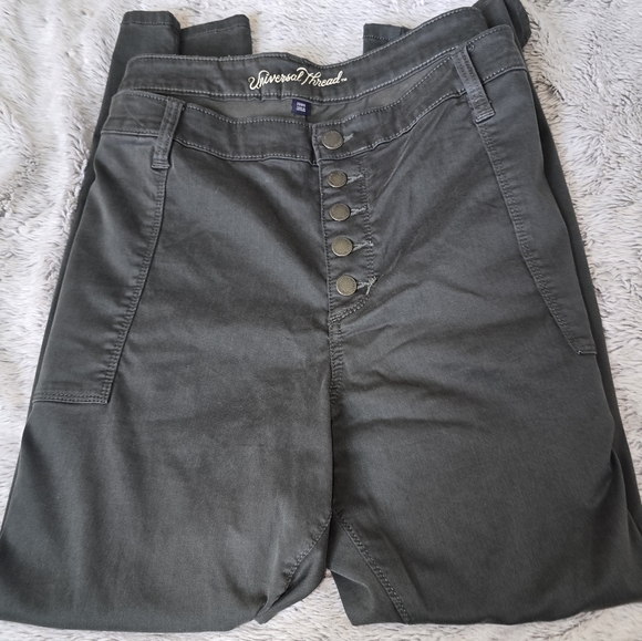 ♨️♨️Universal Thread - Size 26WR. Dark Green Straight Leg Pants Hardly worn - Picture 1 of 9
